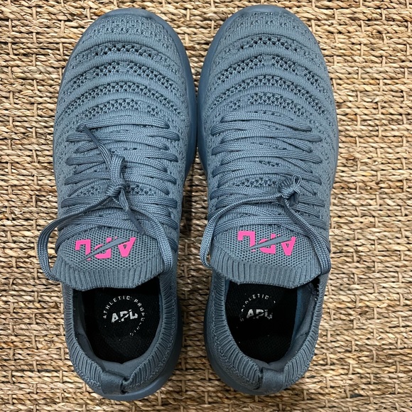 APL | Techloom Wave | Blue | Size 7 - Picture 1 of 7